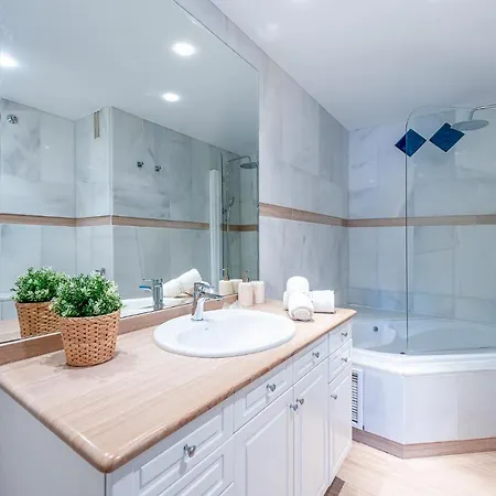 Atico Puerto Marina First Island With Sea Views And Rooftop Pool * Benalmádena