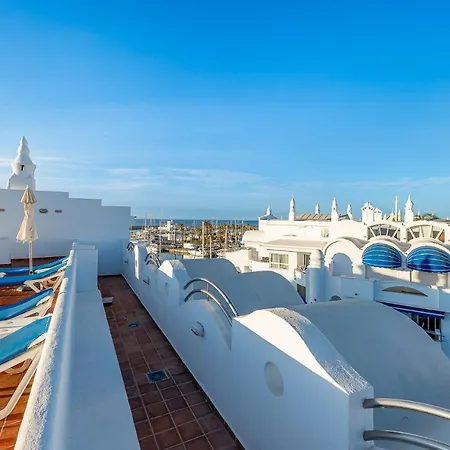 Atico Puerto Marina First Island With Sea Views And Rooftop Pool בנאלמדנה